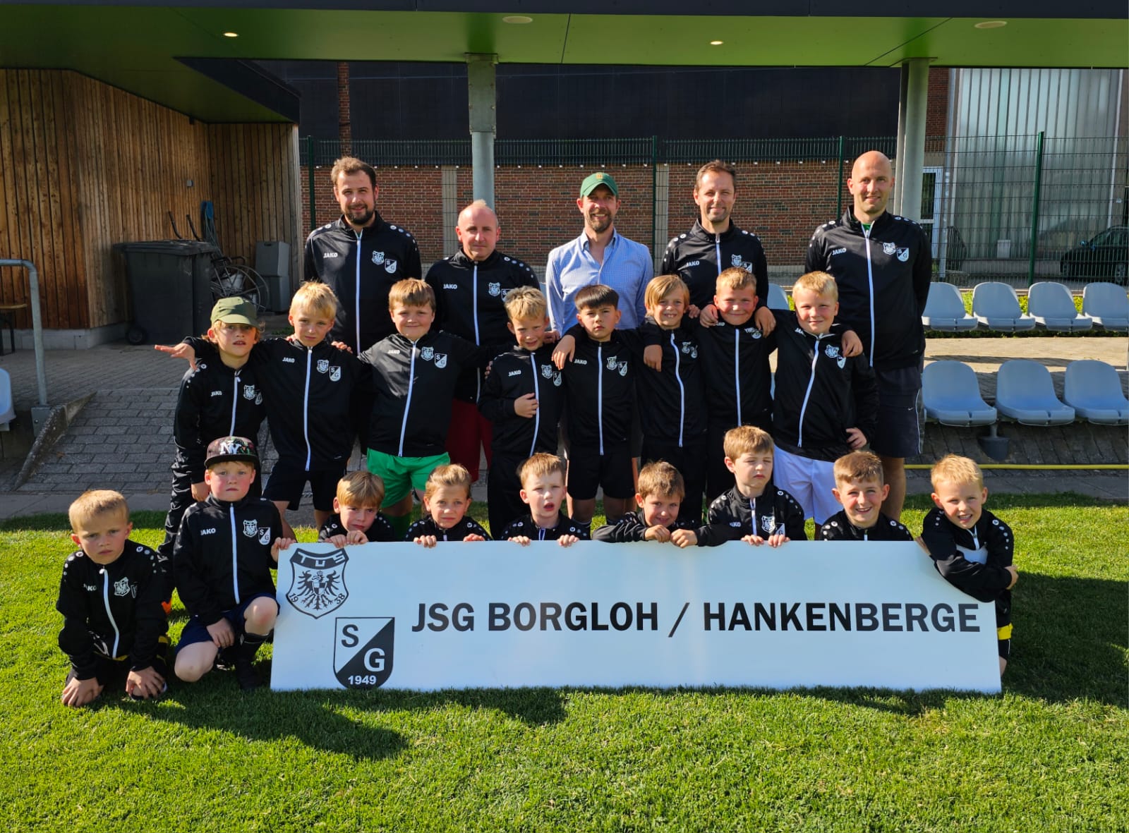 Trainingsanzuege U8 JSG